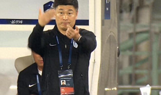 华体会官网APP-崔康熙大部分嫡系助教都被鲁能送走，为何唐田却能留下冬训