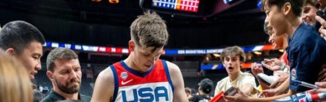 华体会官网APP-湖人新星成名烦恼：在家中打牌却被传与霉霉恋爱